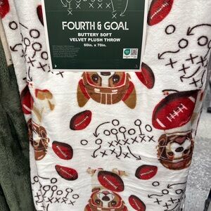 Football & Dogs Plush Throw Blanket
